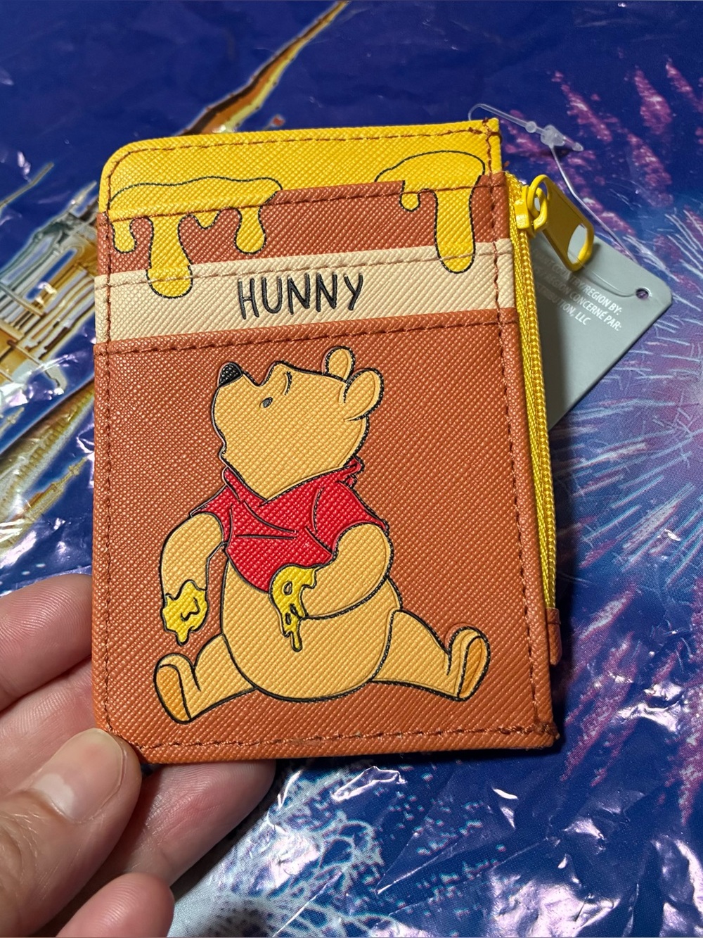 Disney Winnie the Pooh cardholder NWT